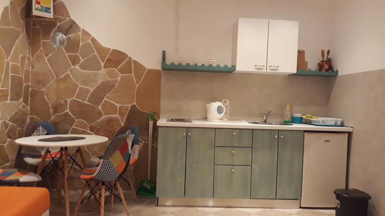 Mirta Apartments Family Farm Budva Ngoại thất bức ảnh