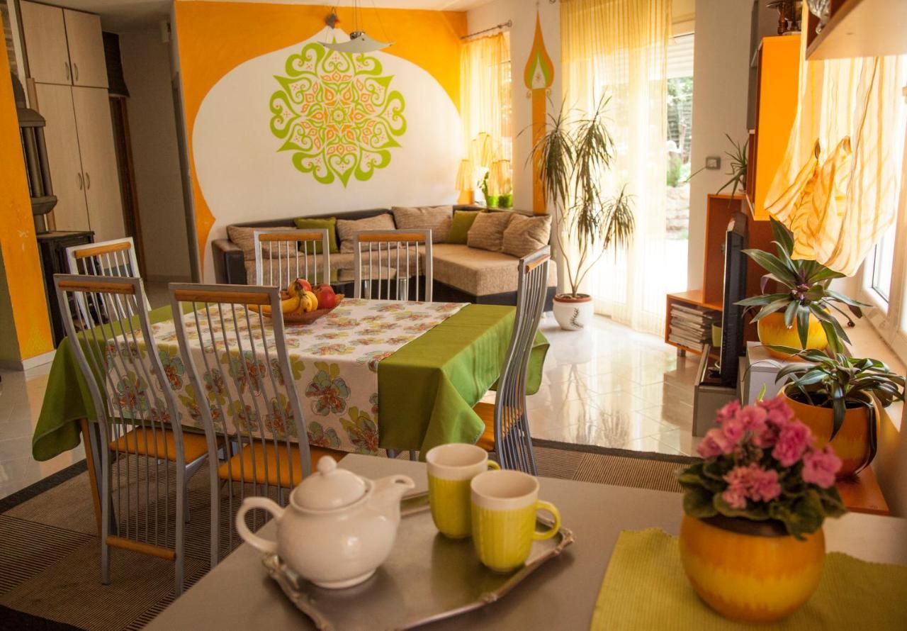 Mirta Apartments Family Farm Budva Ngoại thất bức ảnh