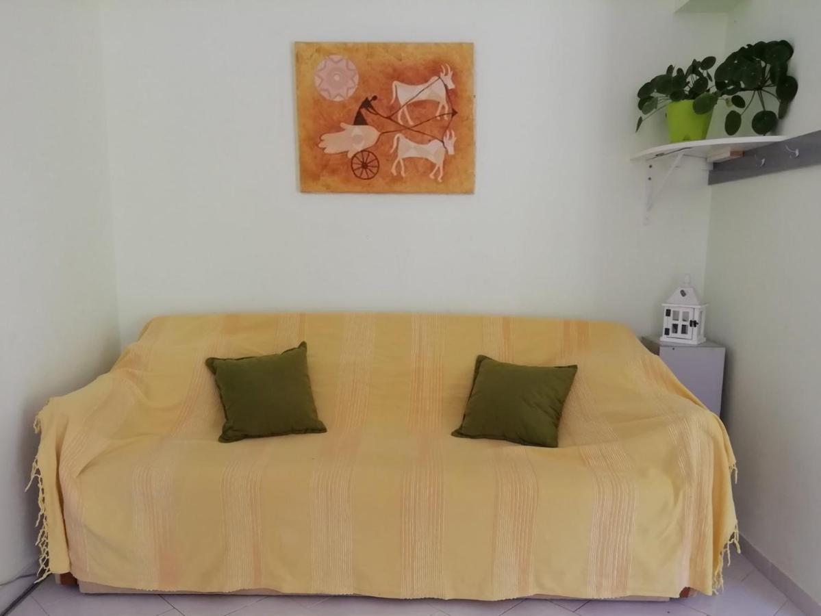 Mirta Apartments Family Farm Budva Ngoại thất bức ảnh