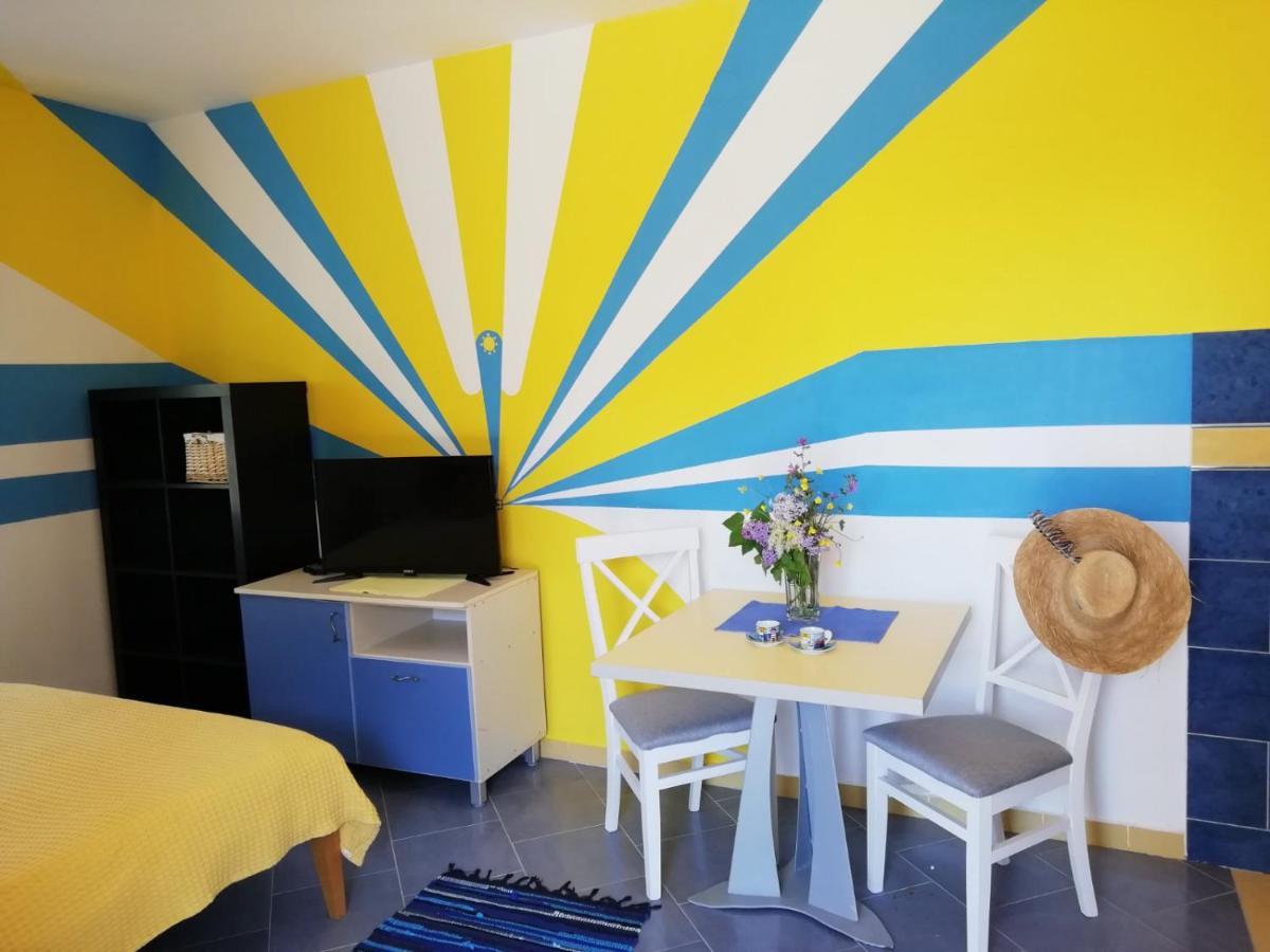 Mirta Apartments Family Farm Budva Ngoại thất bức ảnh