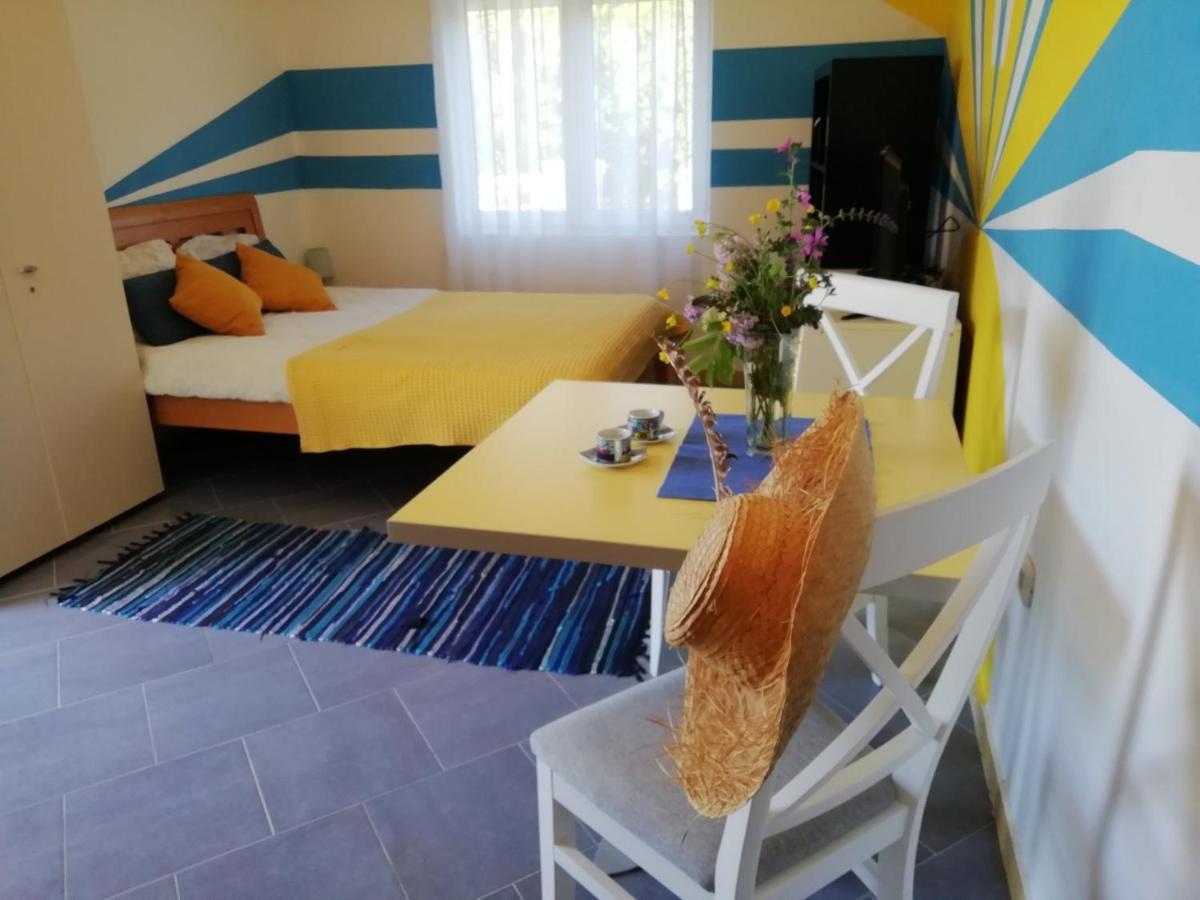 Mirta Apartments Family Farm Budva Ngoại thất bức ảnh